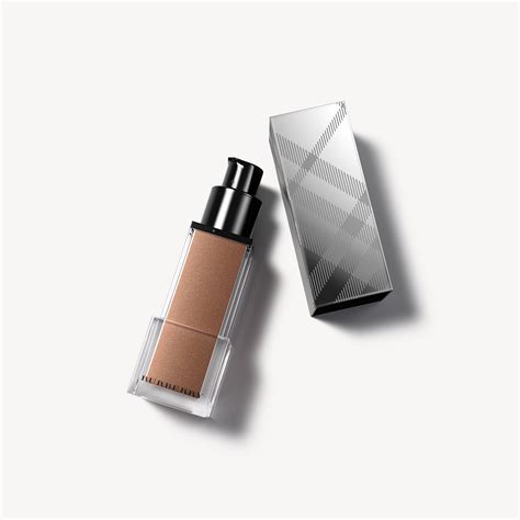 burberry fresh glow luminous fluid base no 02 golden radiance|burberry fresh glow foundation.